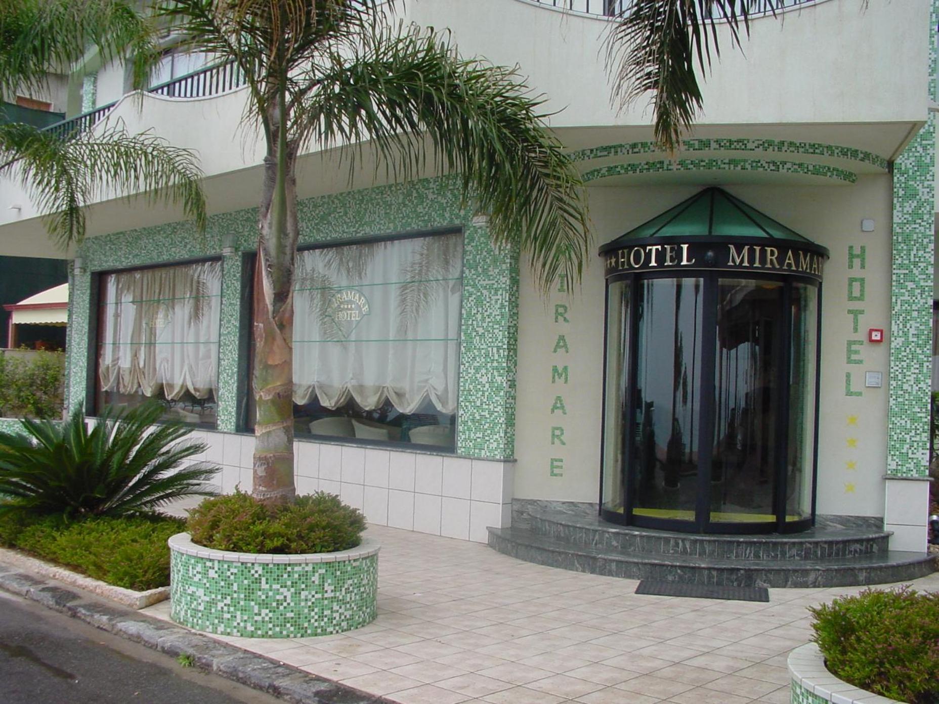 Hotel Ristorante Miramare Marina di Gioiosa Ionica Exterior foto