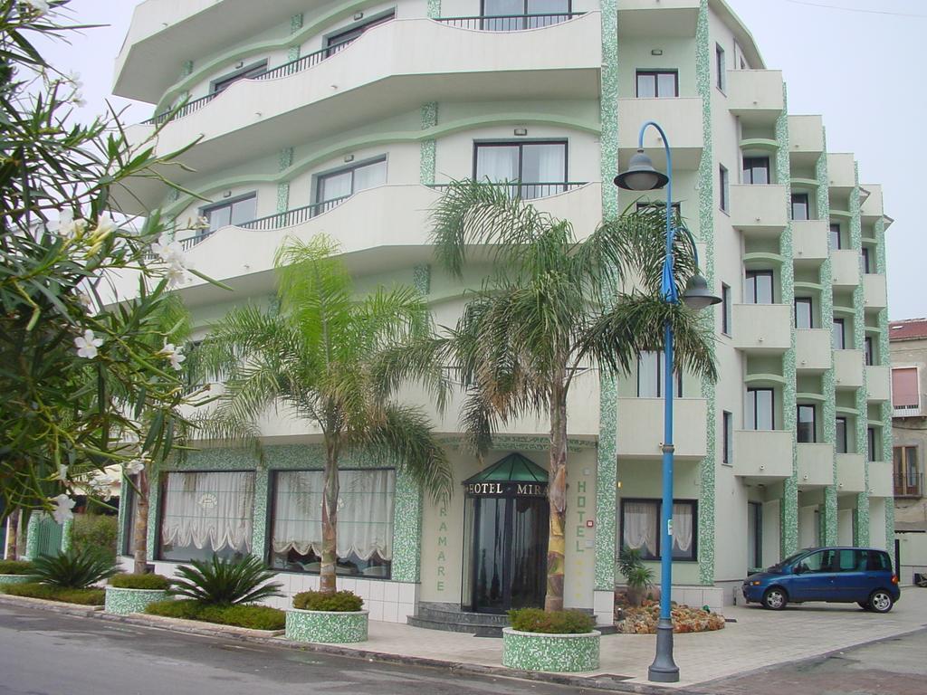 Hotel Ristorante Miramare Marina di Gioiosa Ionica Exterior foto