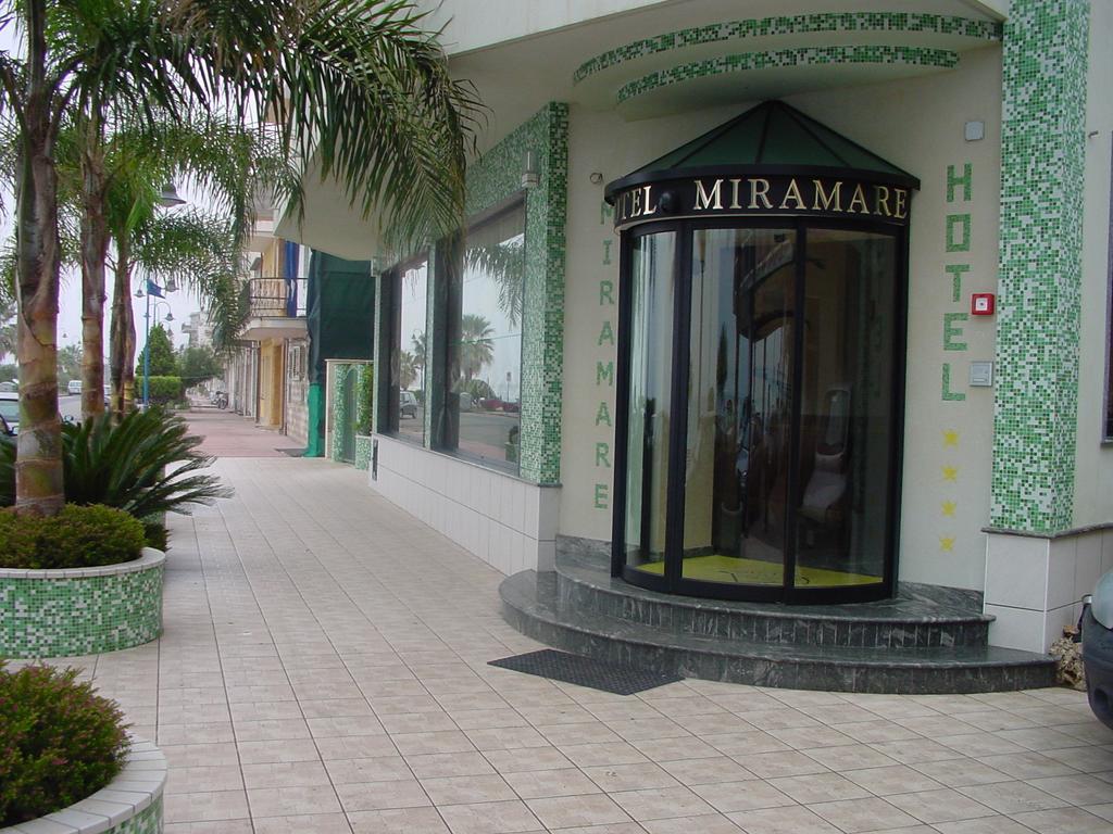 Hotel Ristorante Miramare Marina di Gioiosa Ionica Exterior foto
