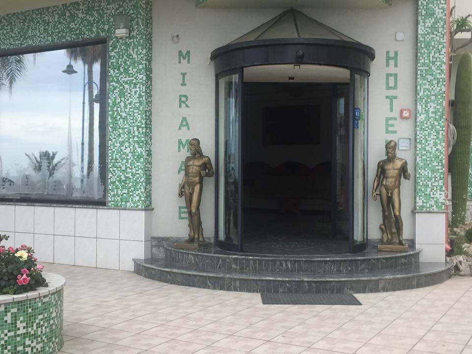 Hotel Ristorante Miramare Marina di Gioiosa Ionica Exterior foto