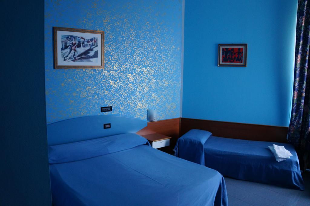 Hotel Ristorante Miramare Marina di Gioiosa Ionica Exterior foto
