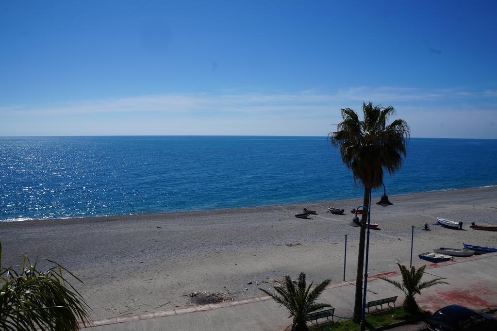 Hotel Ristorante Miramare Marina di Gioiosa Ionica Exterior foto