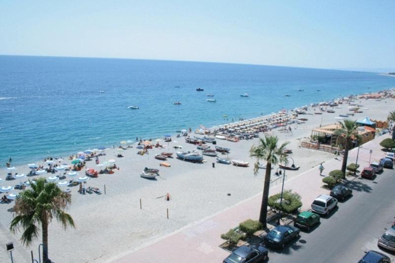 Hotel Ristorante Miramare Marina di Gioiosa Ionica Exterior foto